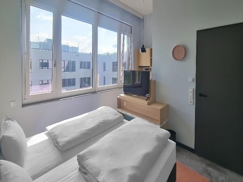 Candlewood Suites Berlin Airport  image