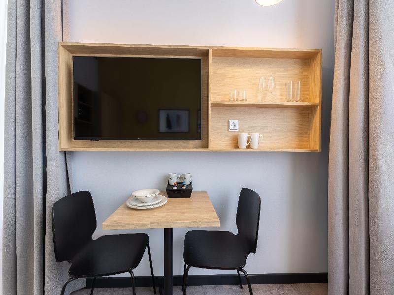 Candlewood Suites Berlin Airport  image