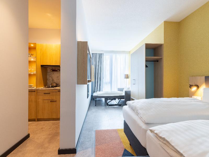 Candlewood Suites Berlin Airport  image
