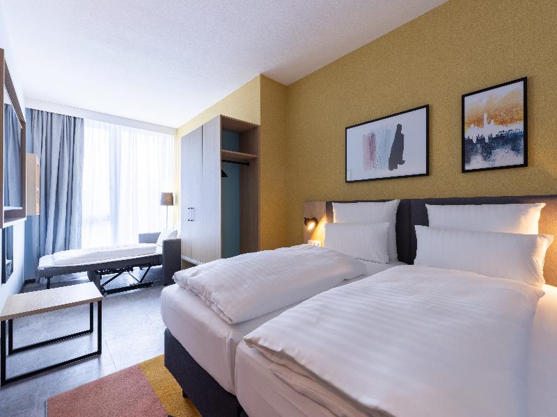 Candlewood Suites Berlin Airport  image