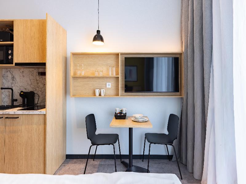 Candlewood Suites Berlin Airport  image