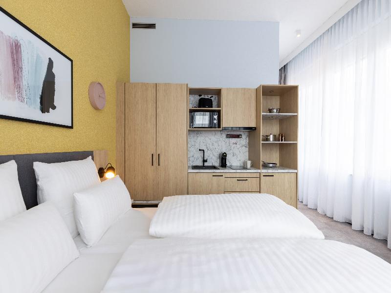 Candlewood Suites Berlin Airport  image