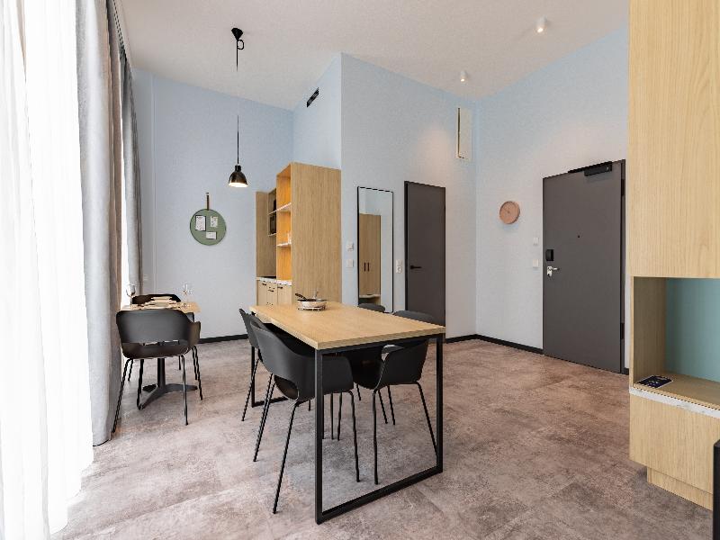 Candlewood Suites Berlin Airport  image