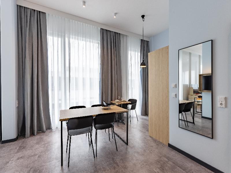 Candlewood Suites Berlin Airport  image