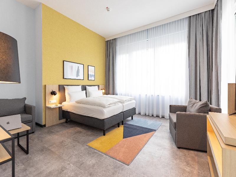 Candlewood Suites Berlin Airport  image