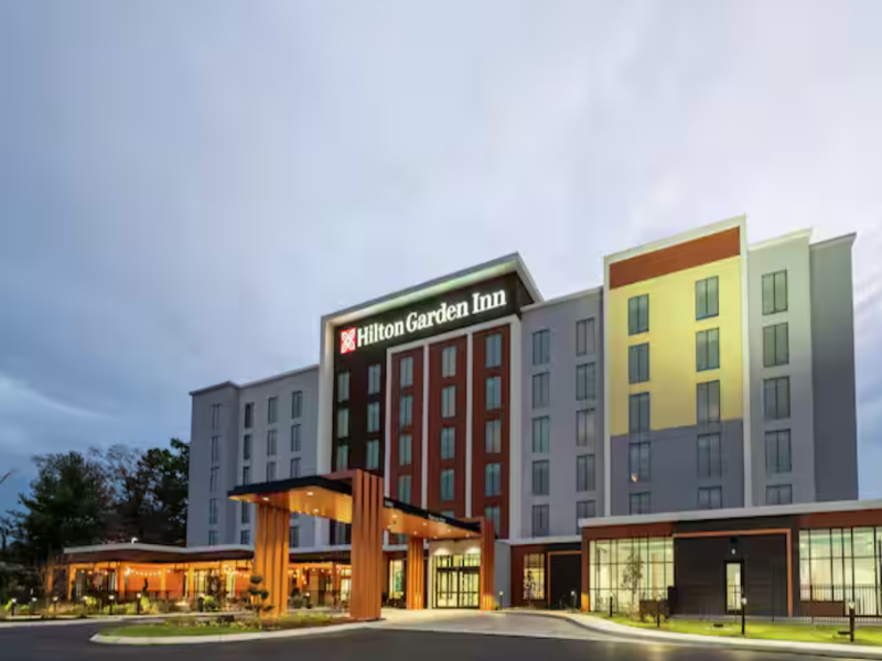 Hilton Garden Inn Hutchinson image