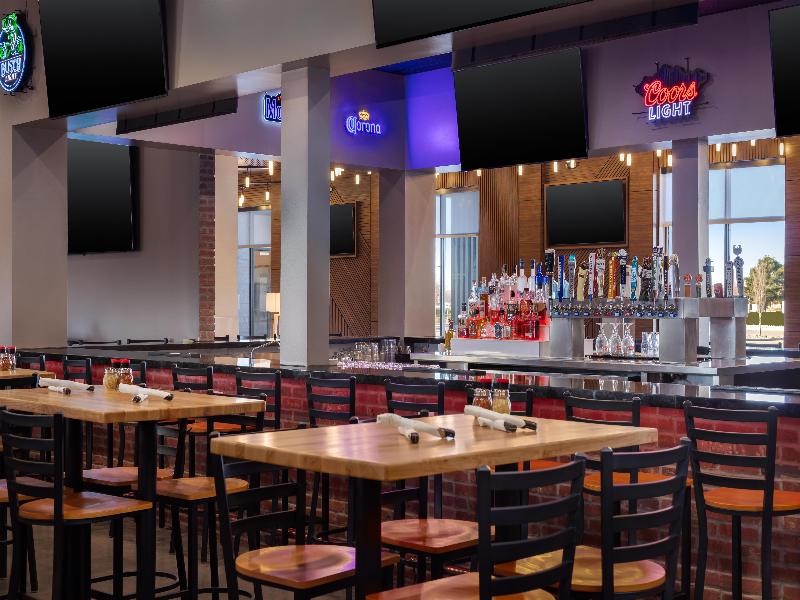 Hilton Garden Inn Hutchinson image