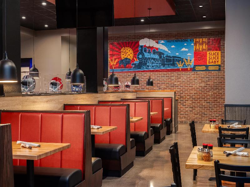 Hilton Garden Inn Hutchinson image