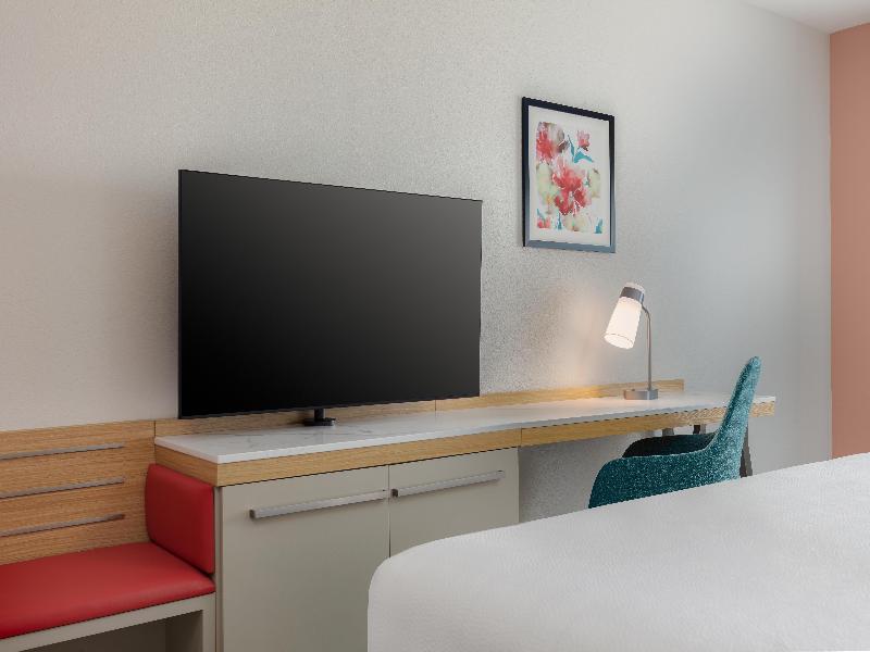 Hilton Garden Inn Hutchinson image