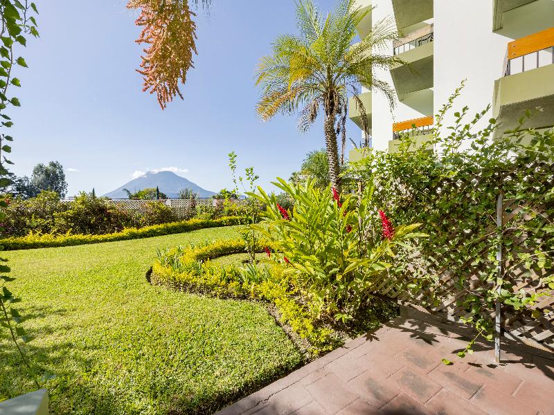 Porta Hotel Del Lago image