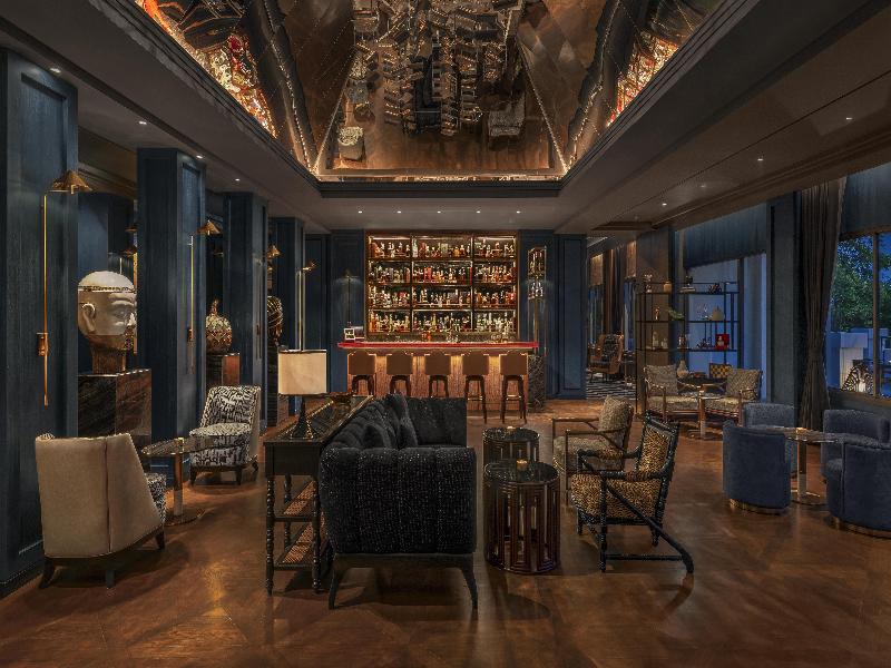 Kahavadi Chiang Rai, Curio Collection by Hilton image