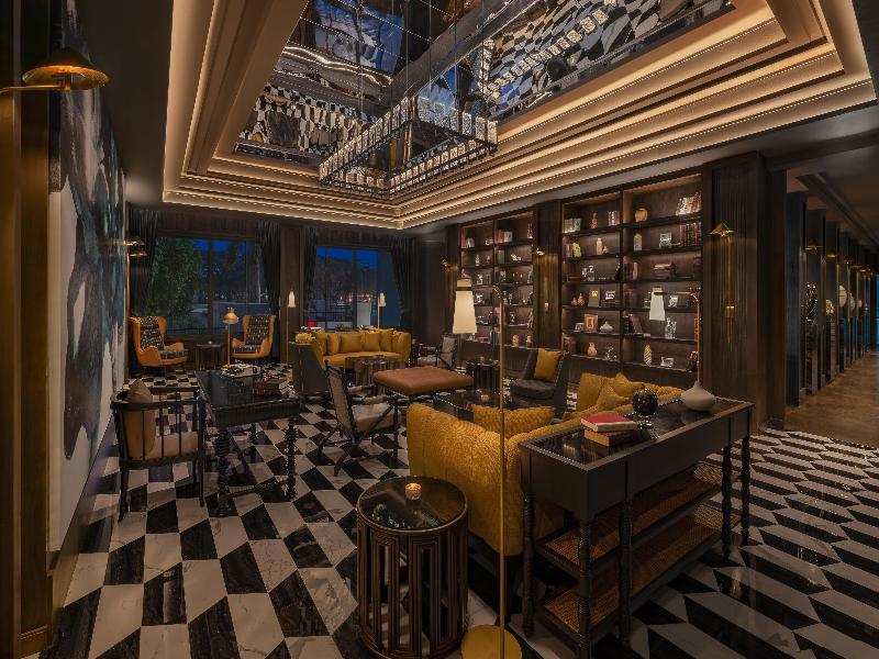 Kahavadi Chiang Rai, Curio Collection by Hilton image