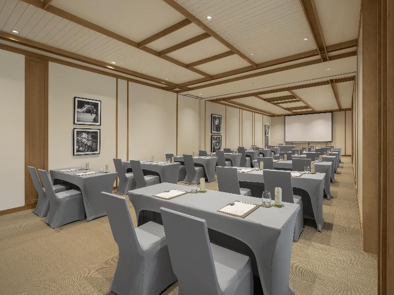 Kahavadi Chiang Rai, Curio Collection by Hilton image