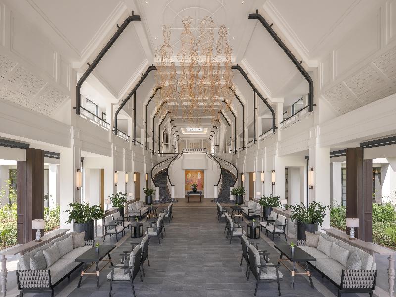 Kahavadi Chiang Rai, Curio Collection by Hilton image