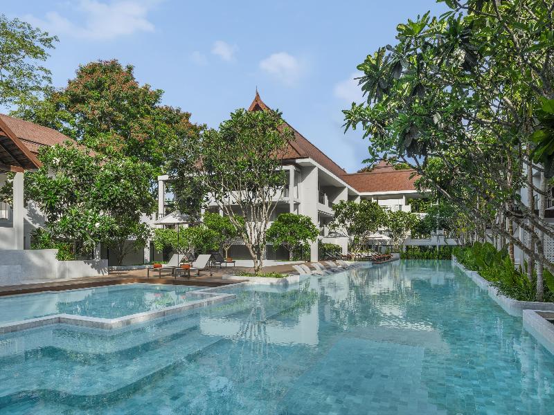 Kahavadi Chiang Rai, Curio Collection by Hilton