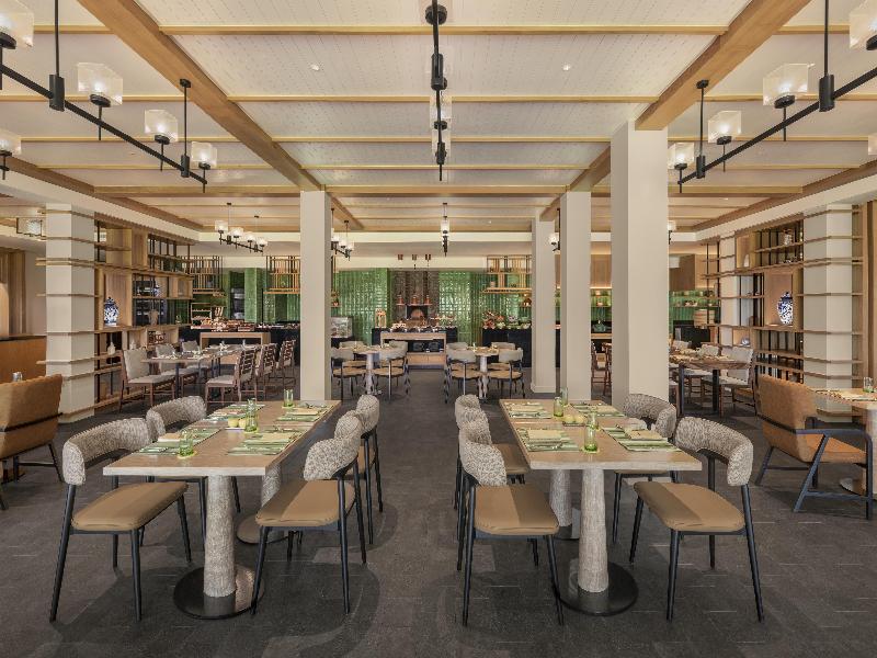Kahavadi Chiang Rai, Curio Collection by Hilton image