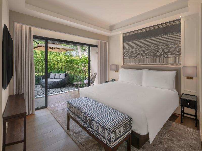 Kahavadi Chiang Rai, Curio Collection by Hilton image