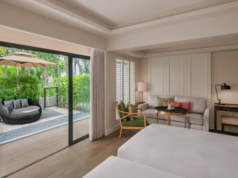 Kahavadi Chiang Rai, Curio Collection by Hilton image