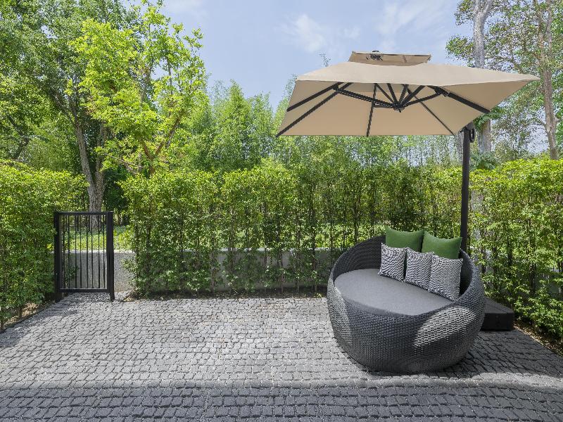 Kahavadi Chiang Rai, Curio Collection by Hilton image