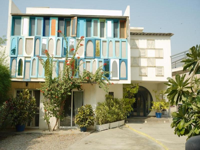 Ambiance Boutique Art Hotel Karachi image