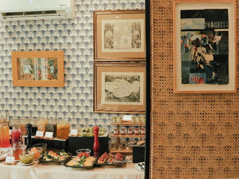 Ambiance Boutique Art Hotel Karachi image