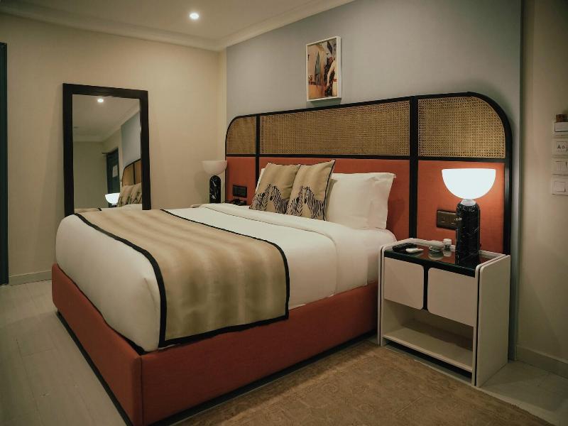 Ambiance Boutique Art Hotel Karachi image