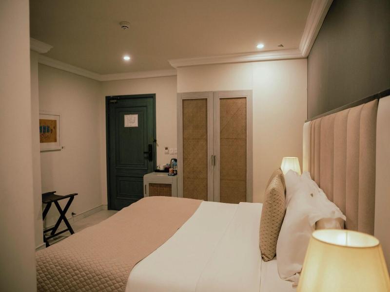 Ambiance Boutique Art Hotel Karachi image