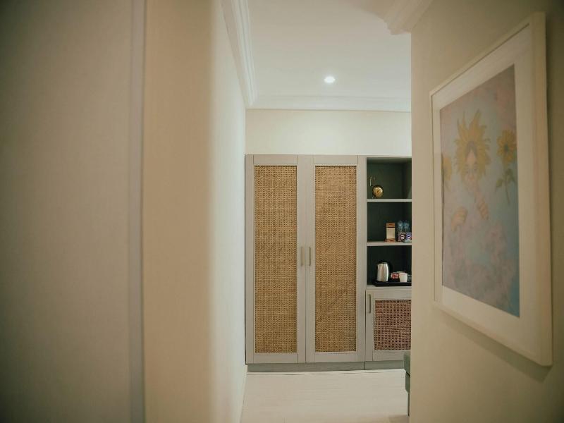 Ambiance Boutique Art Hotel Karachi image