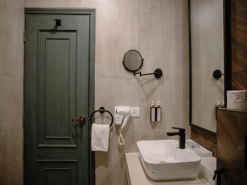 Ambiance Boutique Art Hotel Karachi image