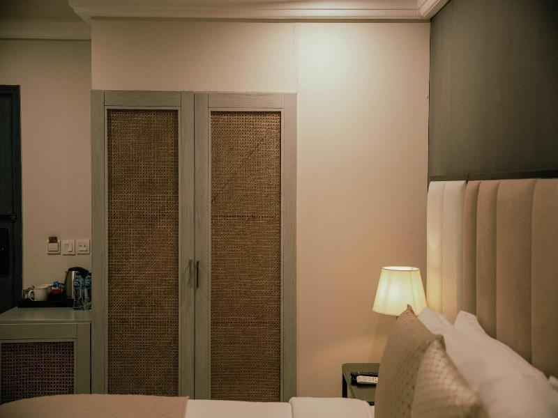 Ambiance Boutique Art Hotel Karachi image