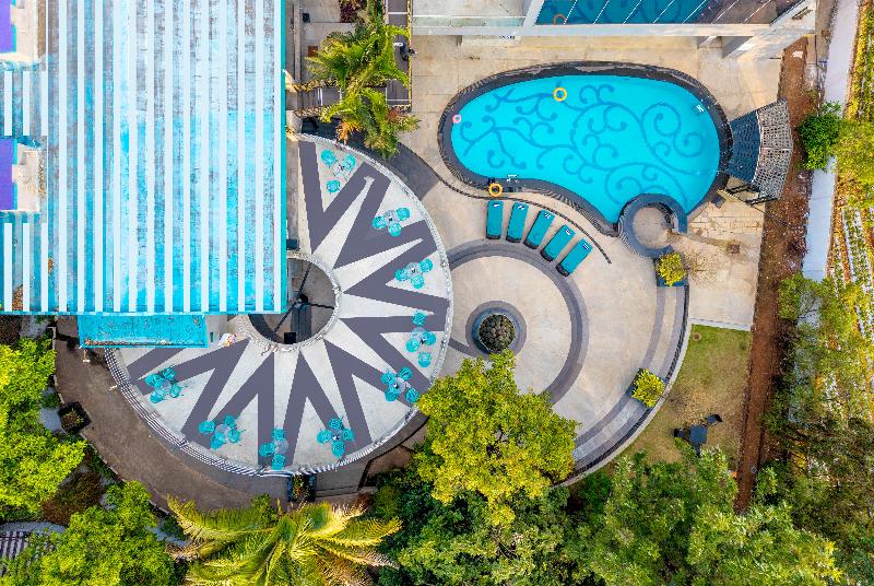Orchid Hotel Panchgani image