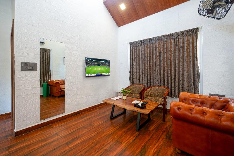 Orchid Hotel Panchgani image
