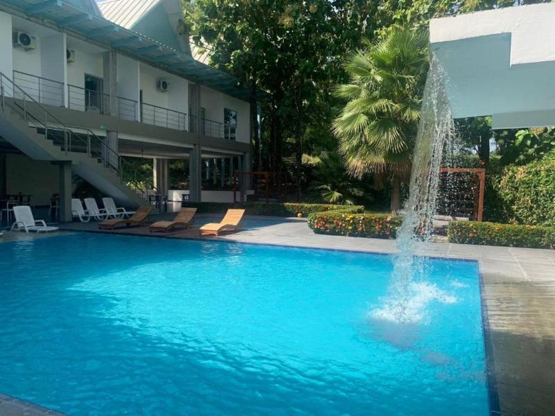 Hotel Puerto Triunfo image