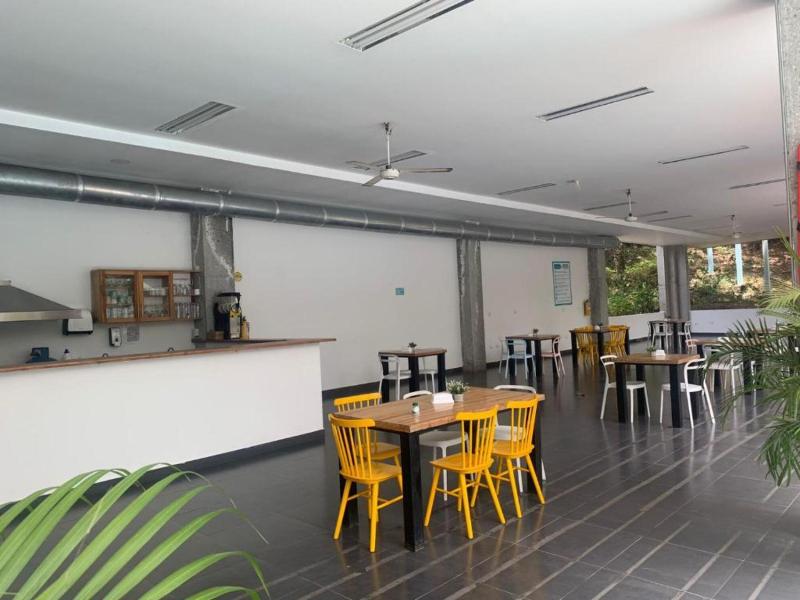 Hotel Puerto Triunfo image