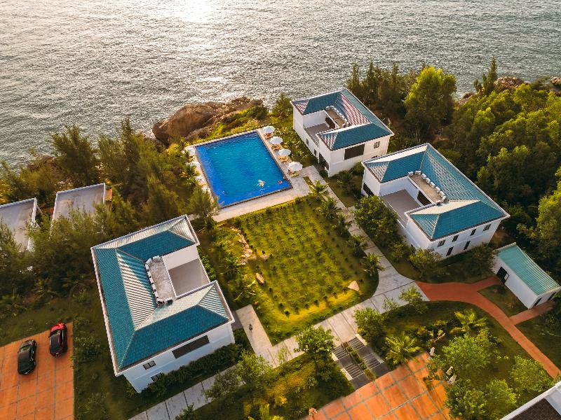 La Costa Resort Quy Nhon image