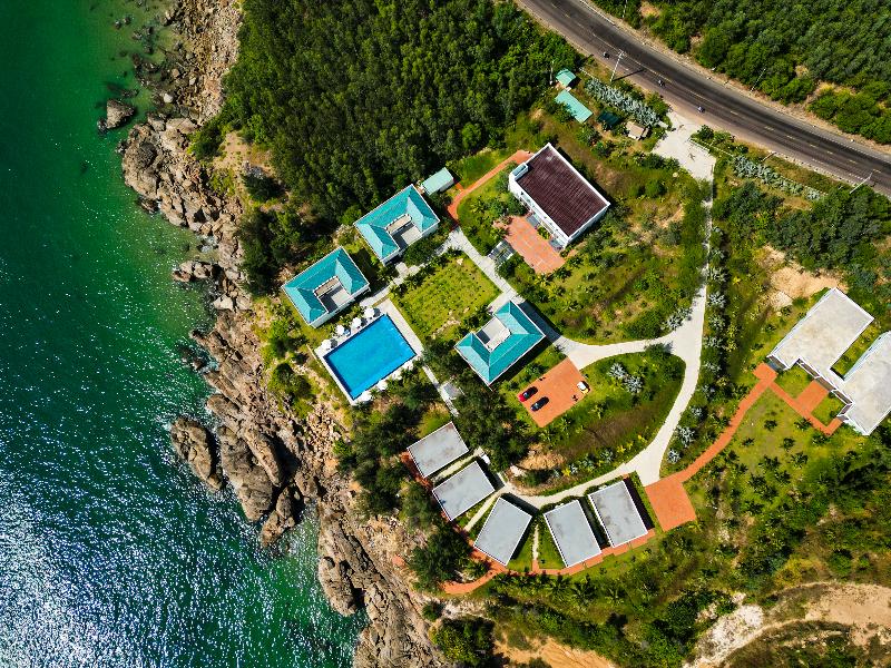 La Costa Resort Quy Nhon image