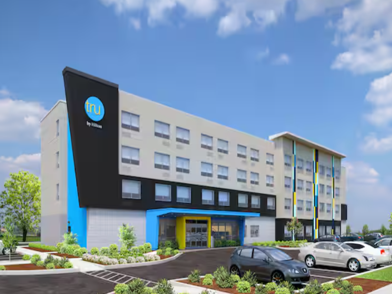 Tru By Hilton Madison East image