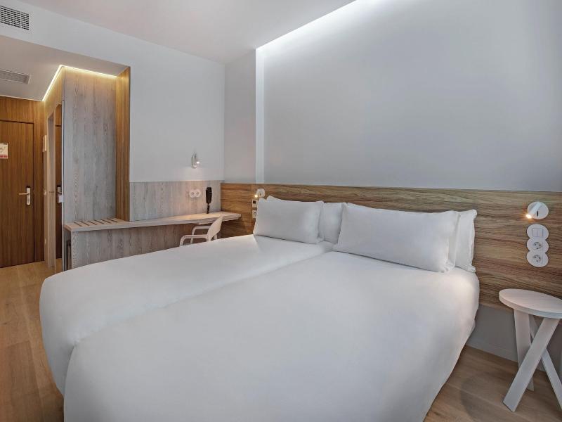 B&B HOTEL Porto Gaia image