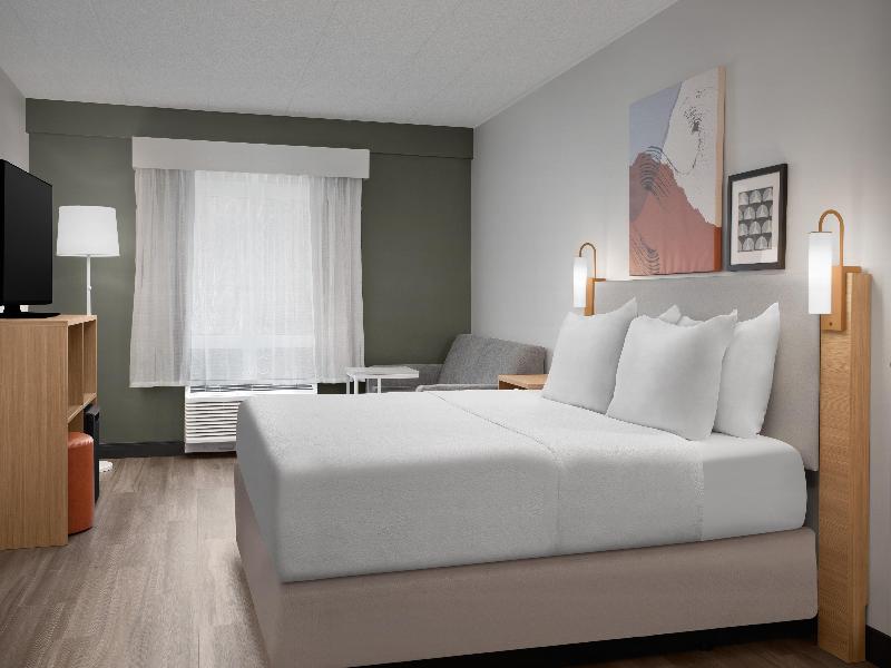 Spark by Hilton Northborough image