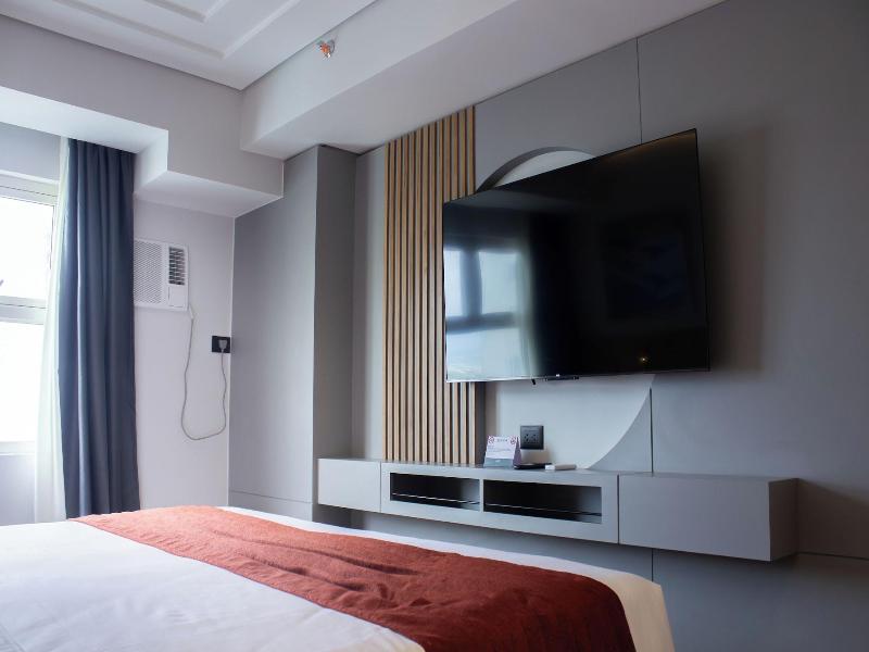 Novel Hotel Manila image