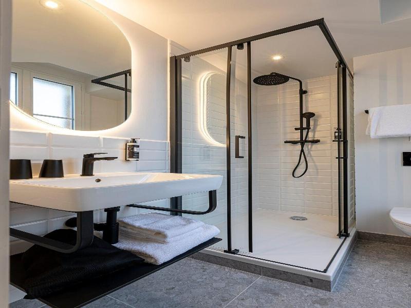 Dantan Hotel image