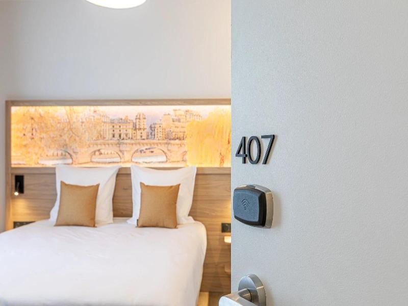 Dantan Hotel image