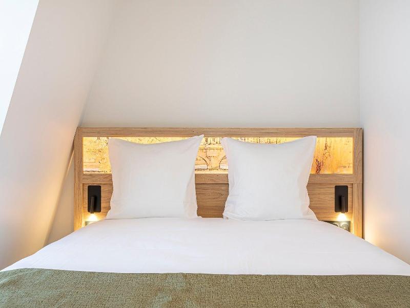Dantan Hotel image