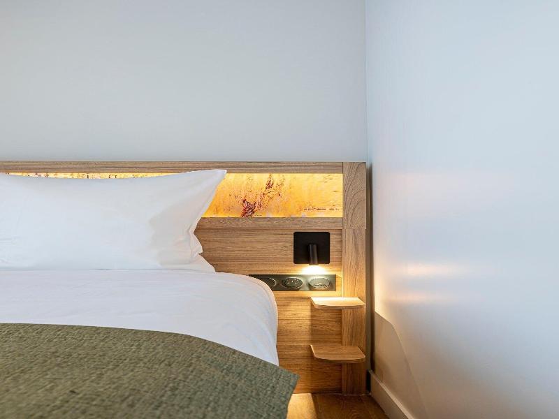 Dantan Hotel image