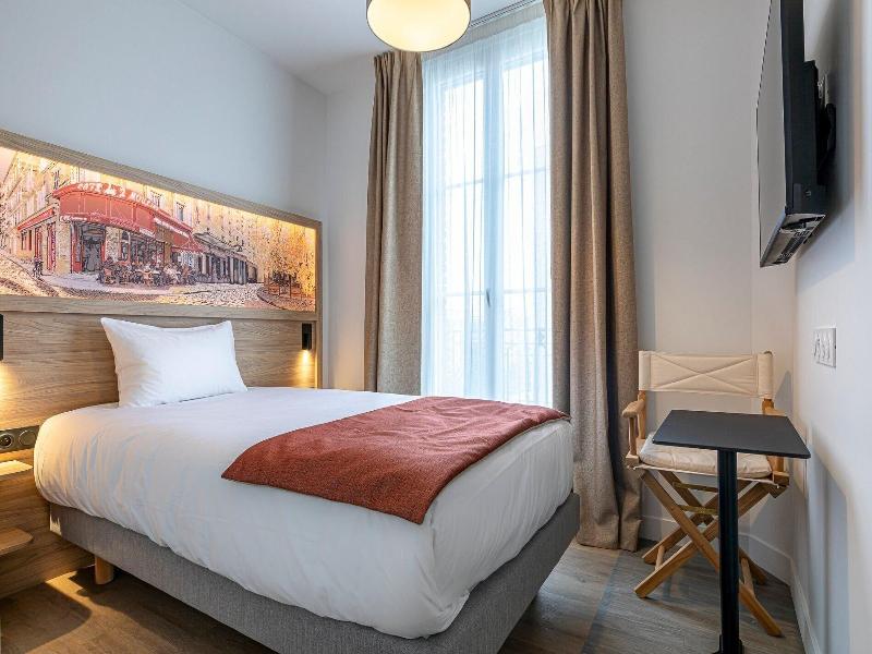 Dantan Hotel image