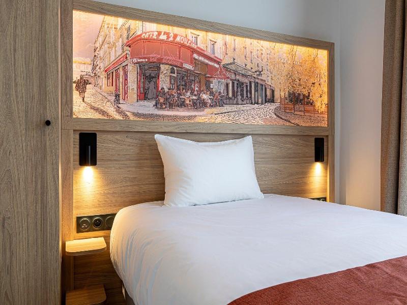 Dantan Hotel image