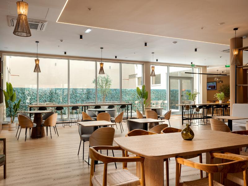 B&B Hotel Lisboa Aeroporto image