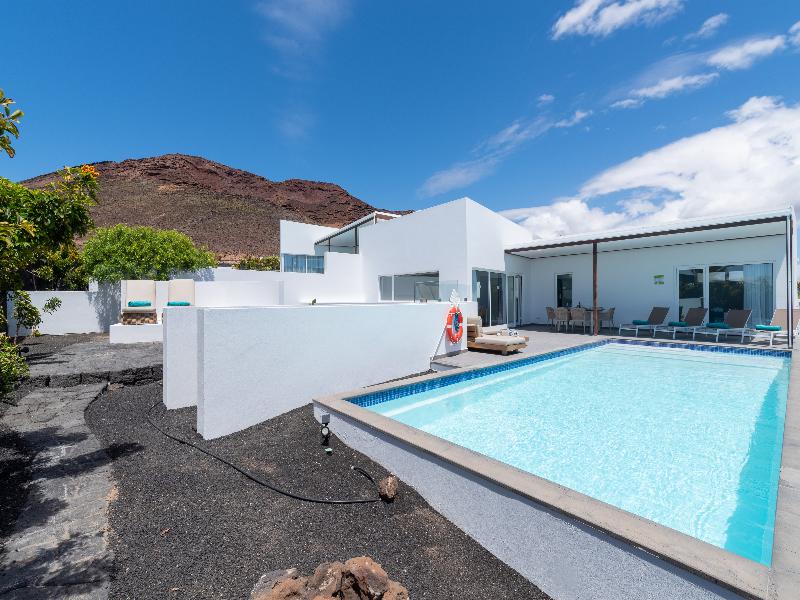 Ereza Hoopoe Villas image