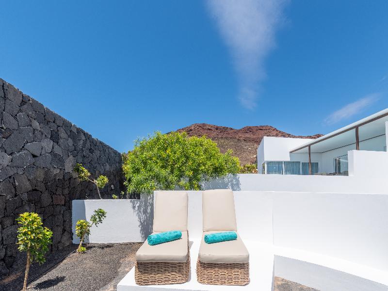 Ereza Hoopoe Villas image