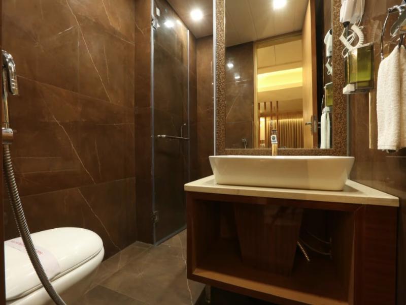 Hotel Omega - Gurgaon Central, Sec 45 image